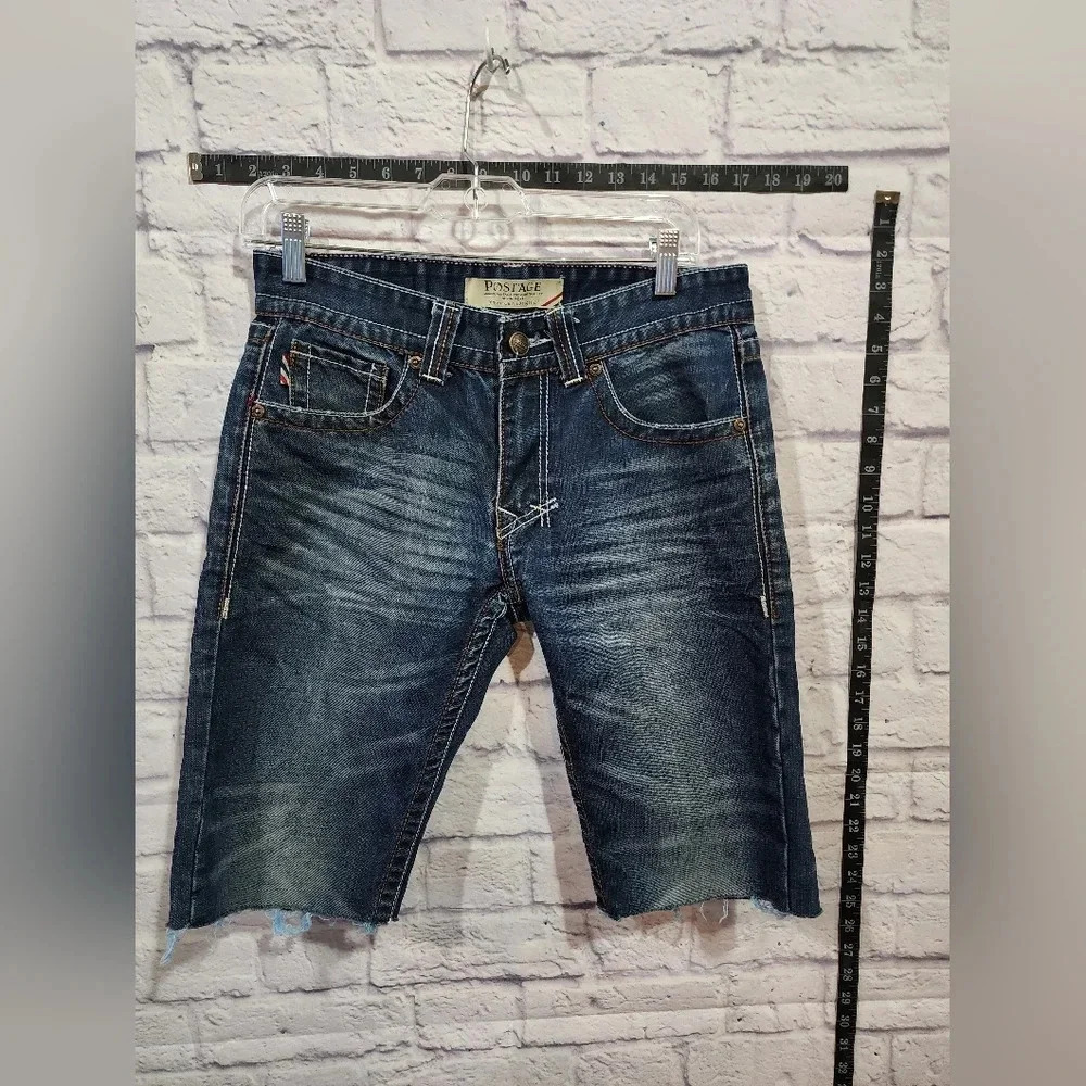 Postage brand deep blue wash denim shorts with fading and whiskering Size 30